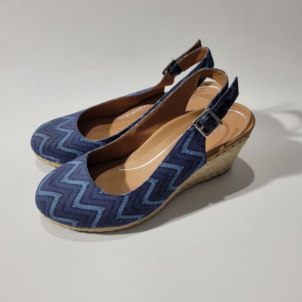 Vionic Coralina  Espadrille Blue Chevron Print Slingback Wedge Sandals US 8.5